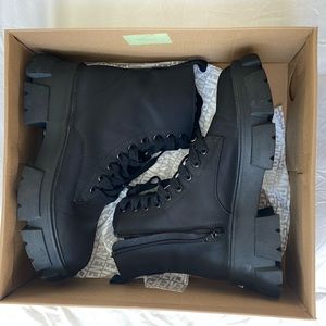 Steve Madden Thora Combat boots